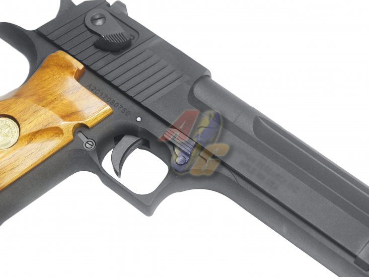 AG Custom Cybergun/ WE Desert Eagle with Wood Grip ( BK ) - Click Image to Close