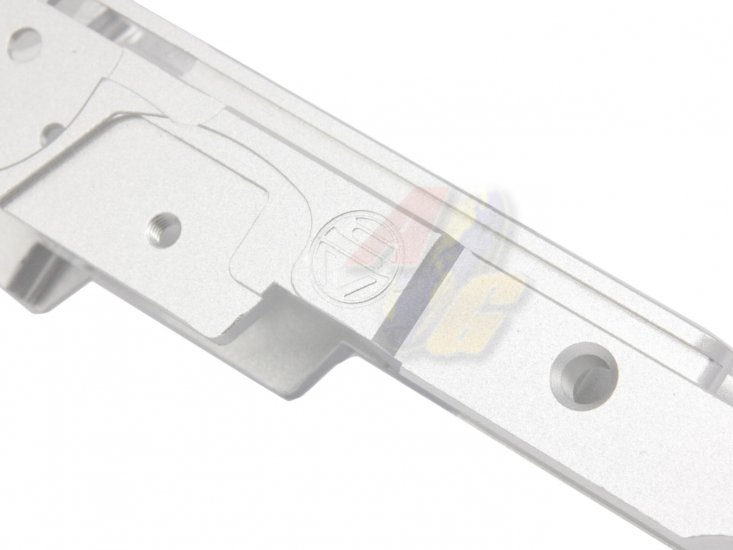 KF Aluminum Hi-Capa 5.1 Middle Frame For Tokyo Marui Hi- Capa Series GBB ( Silver ) - Click Image to Close