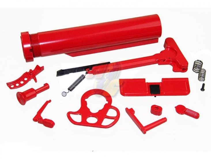CYMA Color-Coordinated Accessory Kit For M4/ M16 Series AEG ( Red ) - Click Image to Close