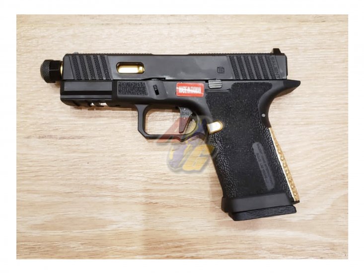 EMG SAI Tier One 2.0 Compact GBB Pistol ( Gold + Black/ Licensed ) - Click Image to Close