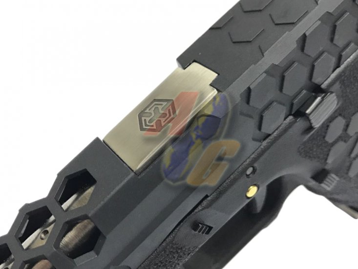 Armorer Works Hex Cut Signature H17 GBB Pistol ( BK/ BK ) - Click Image to Close