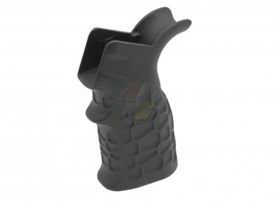 --Out of Stock--G&P CNC Alumnium Honeycomb Heat Sink Grip For M4/ M16 Series AEG ( Back )