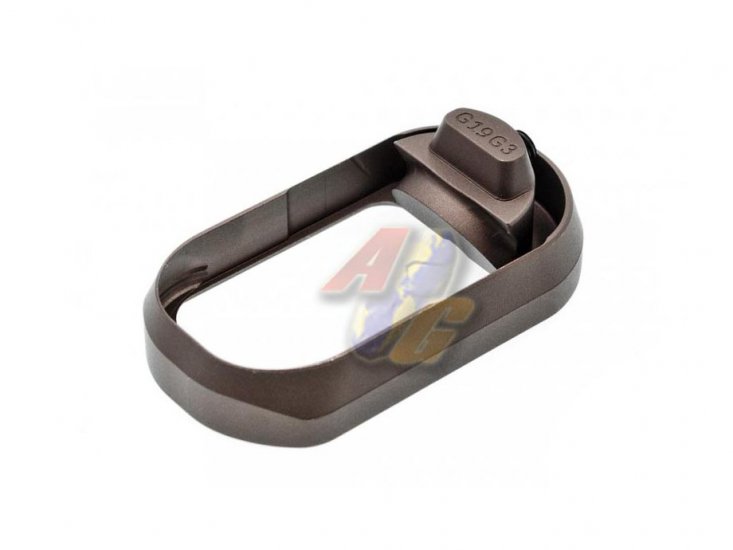 C&C TT Style CNC Aluminum Magwell For Umarex/ VFC Glock 19 Gen.3 GBB ( Brown ) - Click Image to Close
