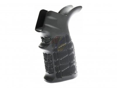 --Out of Stock--G&P CNC Aluminium Waffle Heat Sink Grip For M4/ M16 Series AEG ( Hex,Black )