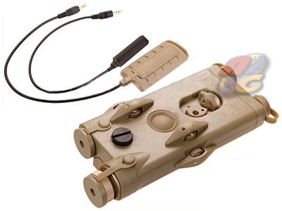 --Out of Stock--G&P PEQ II Green Dot Laser with CREE LED Light ( Sand )
