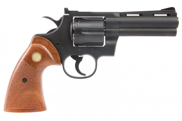 Tanaka x City Hunter Python R-Model 4 Inch 'Ryo Saeba' Heavy Weight Gas Revolver - Click Image to Close
