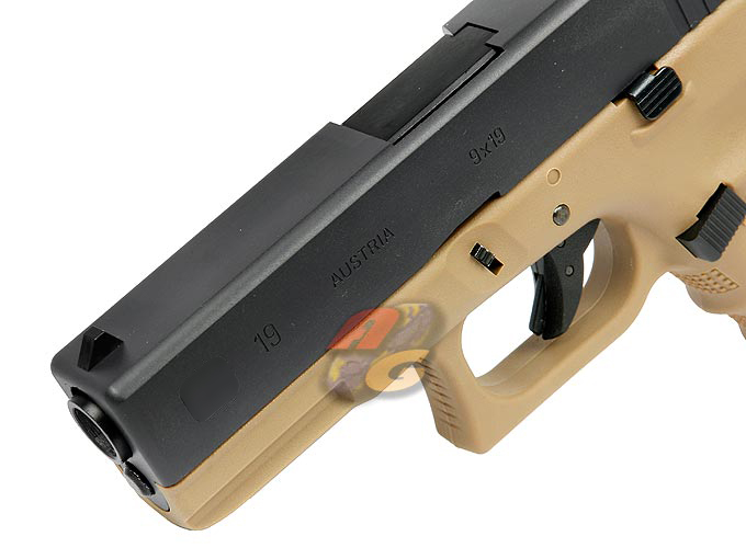 WE G19 Gen4 GBB Pistol (BK Metal Slide, Sand Frame) - Click Image to Close